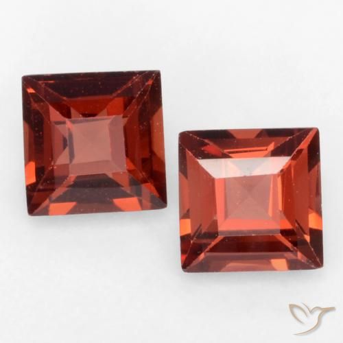 0.89ctw Natürlicher Sangria Rot Pyrop-Granat, Quadrat, VVS-VS