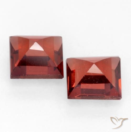 0.89 ct natürliche Sangria Rot Pyrop-Granat-Edelsteine, Quadrat, VVS-VS
