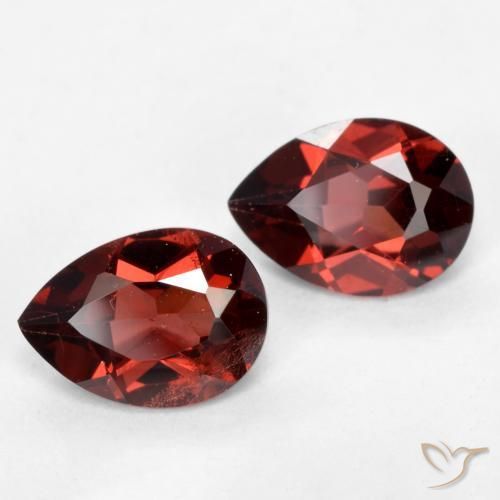 1.82 ct natürliche tiefrot Pyrop-Granat-Edelsteine, Birnenform, VS