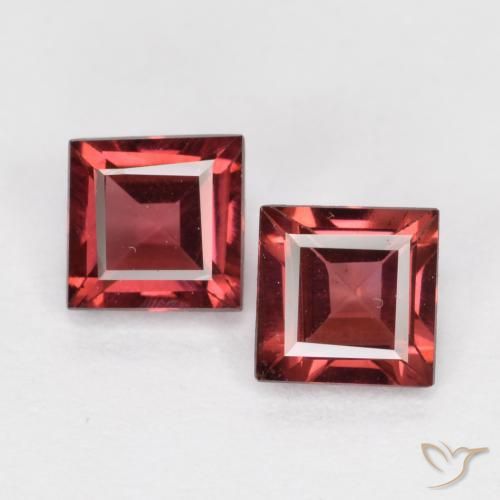 0.99ctw Natürlicher Rosaig-rot Pyrop-Granat, Quadrat, VS