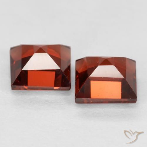 0.93 ct natürliche Sangria Rot Pyrop-Granat-Edelsteine, Quadrat, VS