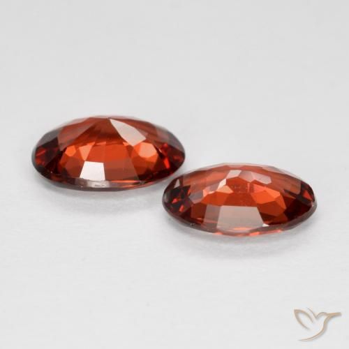 1.53 ct natürliche Scharlachrot Pyrop-Granat-Edelsteine, Oval, VS