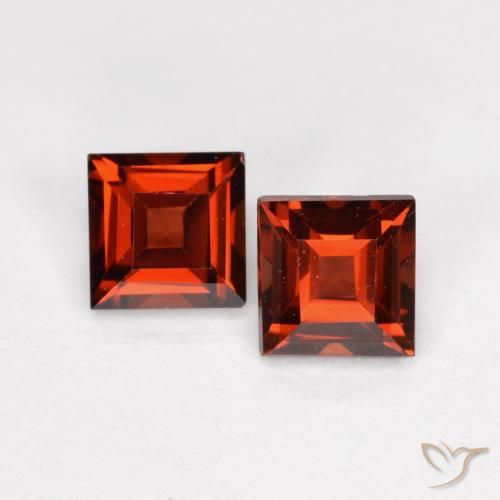 0.96ctw Natürlicher Hellrot Pyrop-Granat, Quadrat, VS