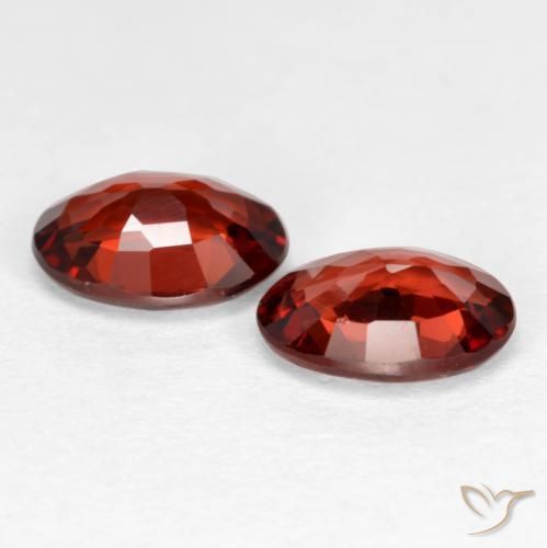 1.85 ct natürliche Sangria Rot Pyrop-Granat-Edelsteine, Oval, VS