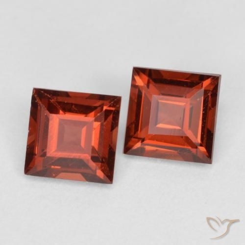 0.87 ct natürliche Mittelrot Pyrop-Granat-Edelsteine, Quadrat, VS