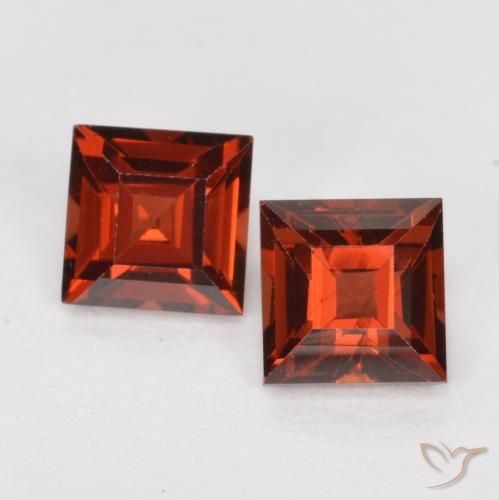 1.04ctw Natürlicher Scharlachrot Pyrop-Granat, Quadrat, VS