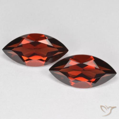 4.31ctw Natürlicher Tiefes Blutrot Pyrop-Granat, Marquise, VVS
