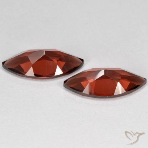 3.81 ct natürliche Mittelrot Pyrop-Granat-Edelsteine, Marquise, VVS