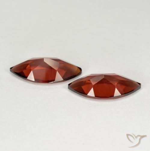 3.83 ct natürliche Mittelrot Pyrop-Granat-Edelsteine, Marquise, VS