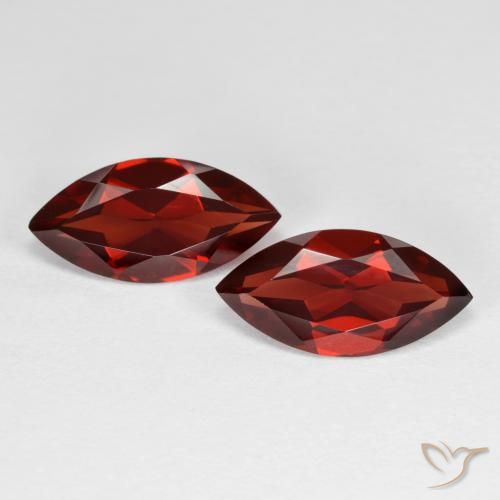 3.95ctw Natürlicher Mittelrot Pyrop-Granat, Marquise, VVS-VS