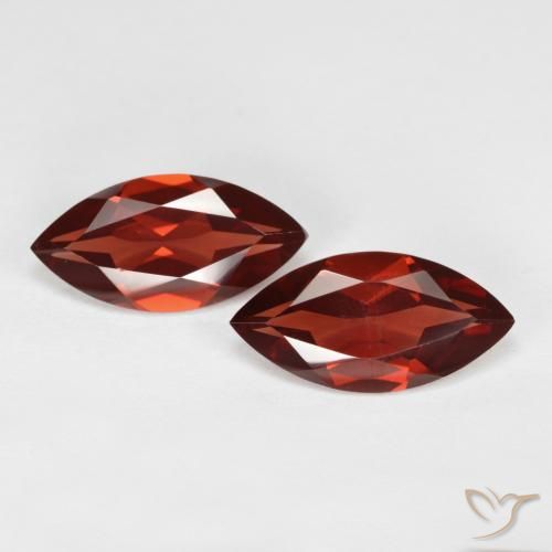 3.74ctw Natürlicher dunkelrot Pyrop-Granat, Marquise, VS