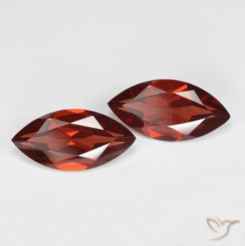 3.74 ct natürliche dunkelrot Pyrop-Granat-Edelsteine, Marquise, VS
