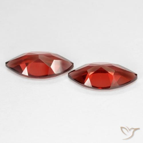 3.89 ct natürliche dunkelrot Pyrop-Granat-Edelsteine, Marquise, VVS-VS