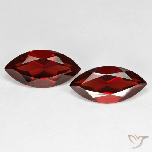 3.96ctw Natürlicher tiefrot Pyrop-Granat, Marquise, VVS