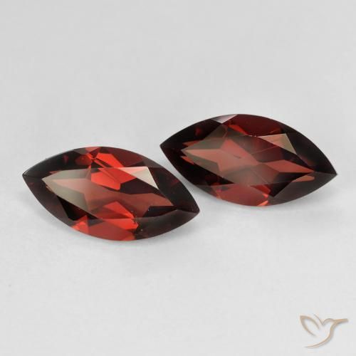 4.37 ct natürliche Mittelrot Pyrop-Granat-Edelsteine, Marquise, VVS-VS