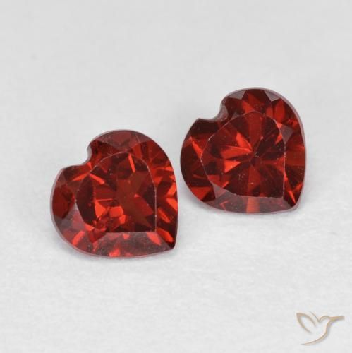 1.18 ct natürliche Sangria Rot Pyrop-Granat-Edelsteine, Herz, VVS-VS