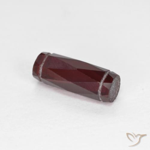 1.49ct Natürlicher dunkelrot Pyrop-Granat, Fantasie, VS