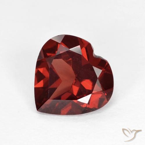 1.71ct Natürlicher dunkelrot Pyrop-Granat, Herz, VVS