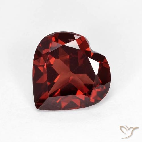1.78ct Natürlicher Tiefes Blutrot Pyrop-Granat, Herz, VVS