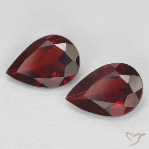 1.22 ct natürliche dunkelrot Pyrop-Granat-Edelsteine, Birnenform, VVS-VS