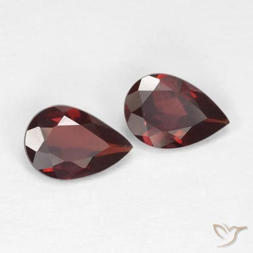1.27 ct natürliche Tiefes Blutrot Pyrop-Granat-Edelsteine, Birnenform, VS