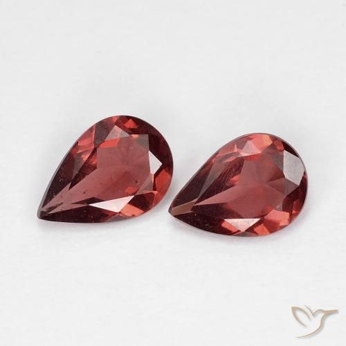1.22ctw Natürlicher Tiefes Scharlachrot Pyrop-Granat, Birnenform, VS