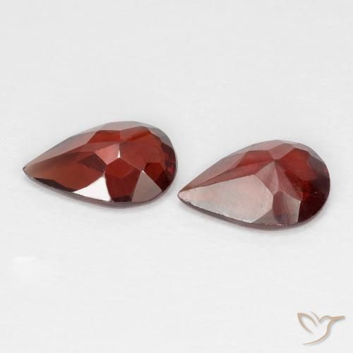 1.25 ct natürliche dunkelrot Pyrop-Granat-Edelsteine, Birnenform, VS