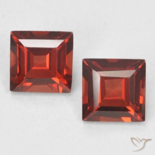 0.90ctw Natürlicher Mittelrot Pyrop-Granat, Quadrat, VVS-VS