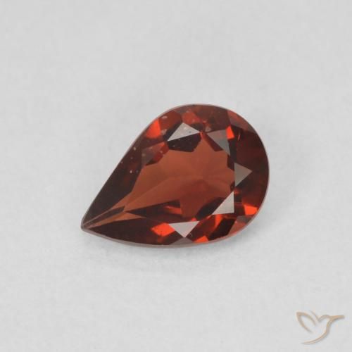 0.62ct Natürlicher Sangria Rot Pyrop-Granat, Birnenform, VS