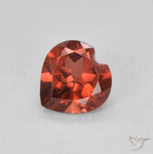 0.66ct Natürlicher Scharlachrot Pyrop-Granat, Herz, VVS-VS