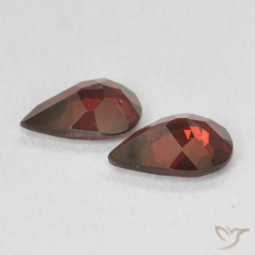 1.35 ct natürliche tiefrot Pyrop-Granat-Edelsteine, Birnenform, VVS-VS