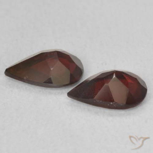 1.35 ct natürliche tiefrot Pyrop-Granat-Edelsteine, Birnenform, VS