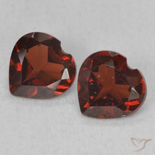 0.92ctw Natürlicher Tiefes Blutrot Pyrop-Granat, Herz, VS