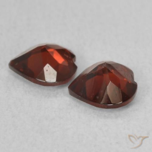 0.92 ct natürliche Tiefes Blutrot Pyrop-Granat-Edelsteine, Herz, VS