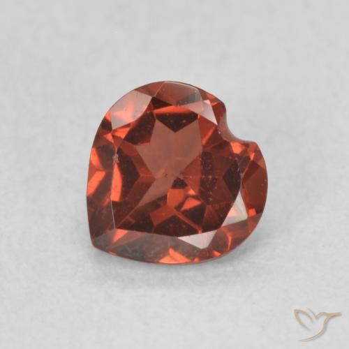 0.61ct Natürlicher Medium Dark-Red Pyrop-Granat, Herz, VS