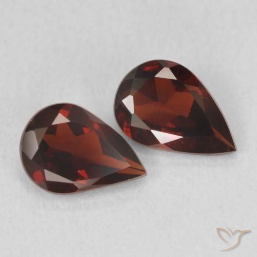 1.33 ct natürliche Johannisbeere Rot Pyrop-Granat-Edelsteine, Birnenform, VVS-VS