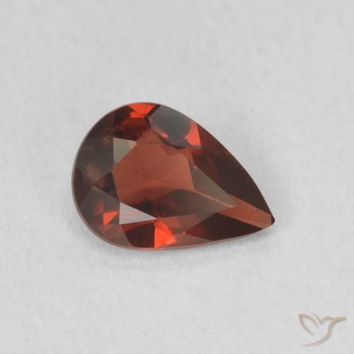 9,17 ctw natürlicher Sangria Rot Pyrop-Granat, Birnenform, VVS