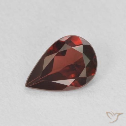 0.74ct Natürlicher Intensives Rot Pyrop-Granat, Birnenform, VVS