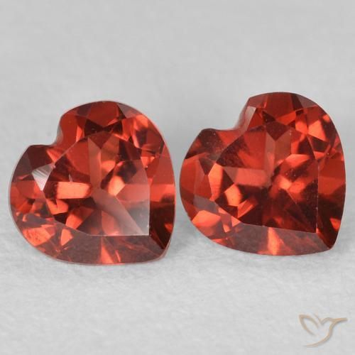 1.07 ct natürliche Mittelrot Pyrop-Granat-Edelsteine, Herz, VS