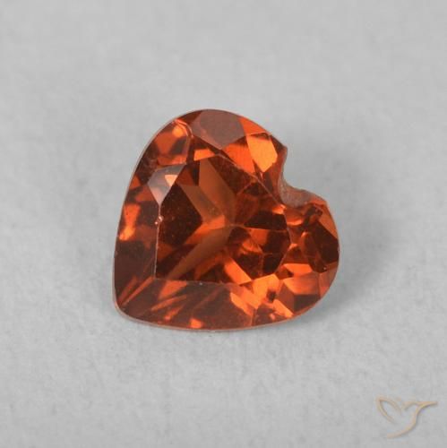 0.51ct Natürlicher Bonbonrot Pyrop-Granat, Herz, VVS-VS