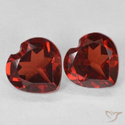 1.09 ct natürliche Intensives Rot Pyrop-Granat-Edelsteine, Herz, VVS-VS