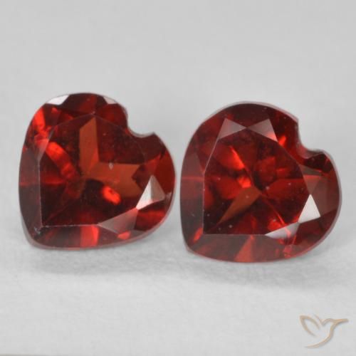 1.16ctw Natürlicher Mittelrot Pyrop-Granat, Herz, VS