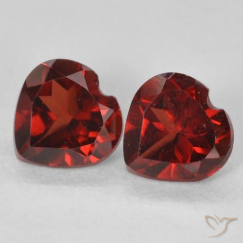 1.19ctw Natürlicher Mittelrot Pyrop-Granat, Herz, VS
