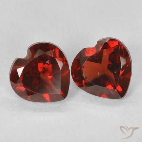 1.07 ct natürliche Mittelrot Pyrop-Granat-Edelsteine, Herz, VS