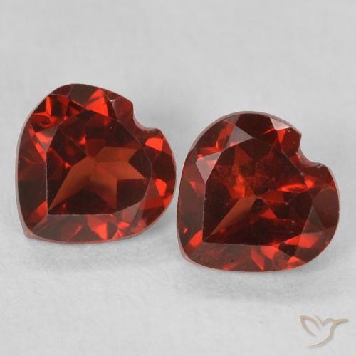 1.09ctw Natürlicher Mittelrot Pyrop-Granat, Herz, VVS-VS