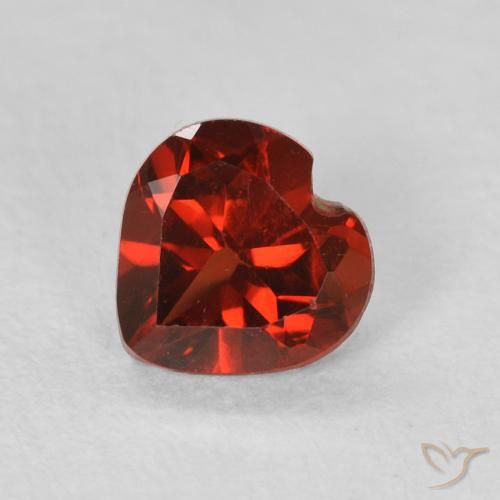 0.60ct Natürlicher Johannisbeere Rot Pyrop-Granat, Herz, VS