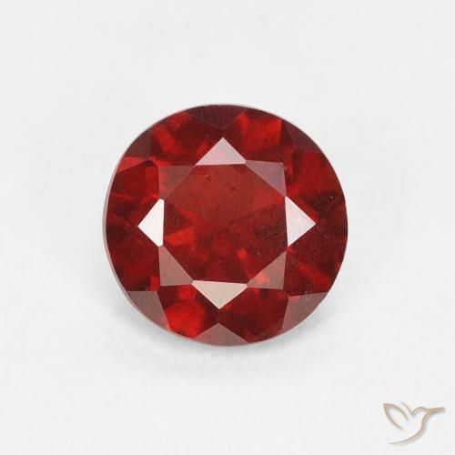 0.74ct Natürlicher Mittelrot Pyrop-Granat, Runden, VS