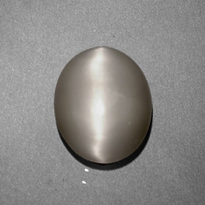 1,97 ctw natürlicher cream Quartz Cat's Eye, Oval Schliff, Lichtundurchlässig
