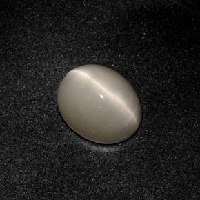 3,19 ctw natürlicher grauer Quartz Cat's Eye, Oval Schliff, Lichtundurchlässig