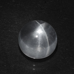 6,95 ctw natürlicher weißer Quartz Cat's Eye, Rundschliff, Transparent